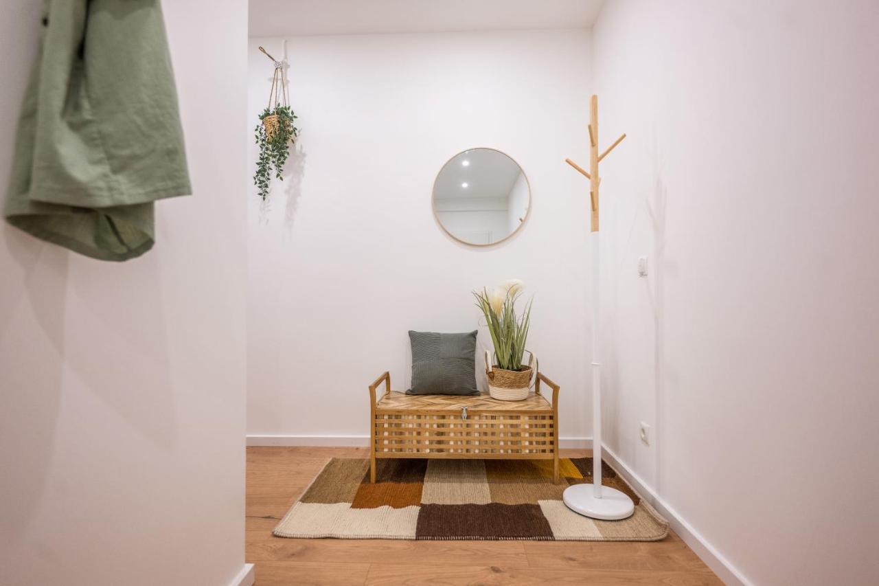 120Qm, Cozy Apartment, Sehr Zentral Am Hbf, 3Sz 科布倫茨 外观 照片