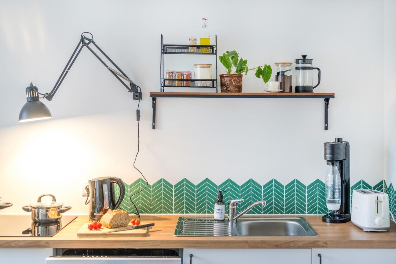 120Qm, Cozy Apartment, Sehr Zentral Am Hbf, 3Sz 科布倫茨 外观 照片
